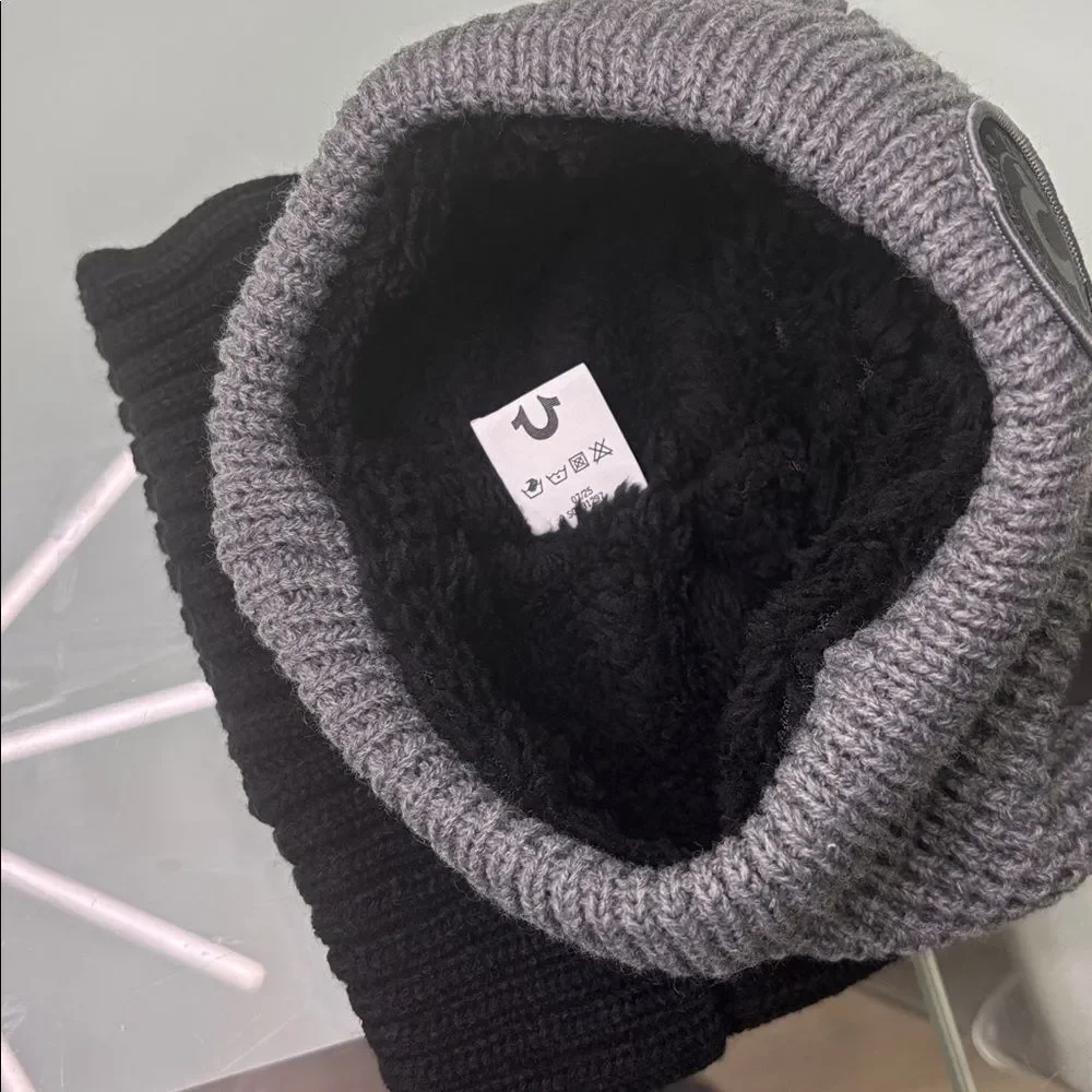 True Religion 2 pc beanie set Charcoal Knit and grey knit insulated